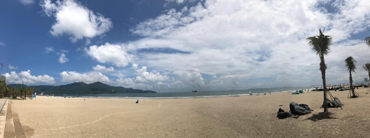 Chill Box Premier- Beach Hotel Da Nang Buitenkant foto